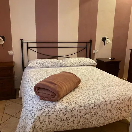 La Torre Di Bed and breakfast Montalcino